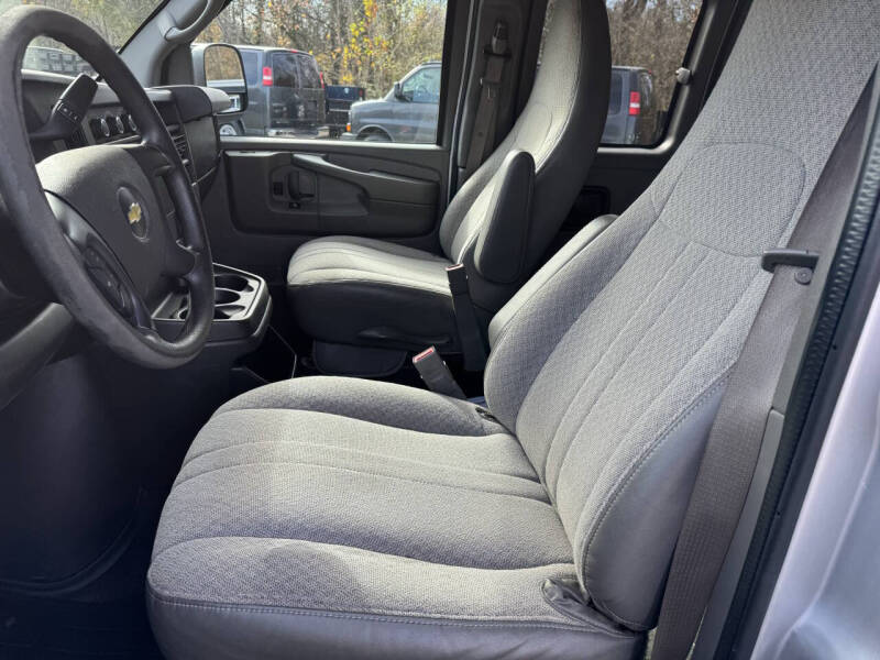 2015 Chevrolet Express LS 2500