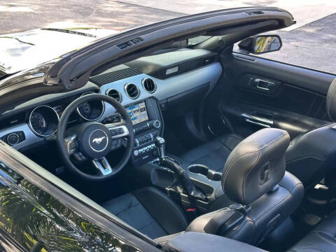 2017 Ford Mustang EcoBoost Premium