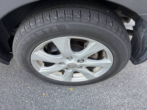 2011 Mazda MAZDA3 i Touring