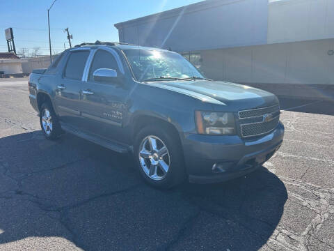 2011 Chevrolet Avalanche LT