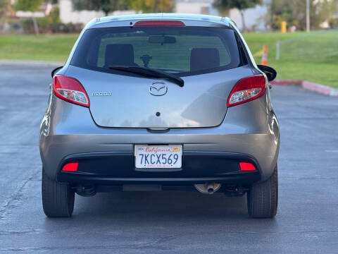 2014 Mazda MAZDA2 Sport
