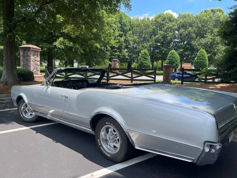 1967 Oldsmobile Cutlass Supreme