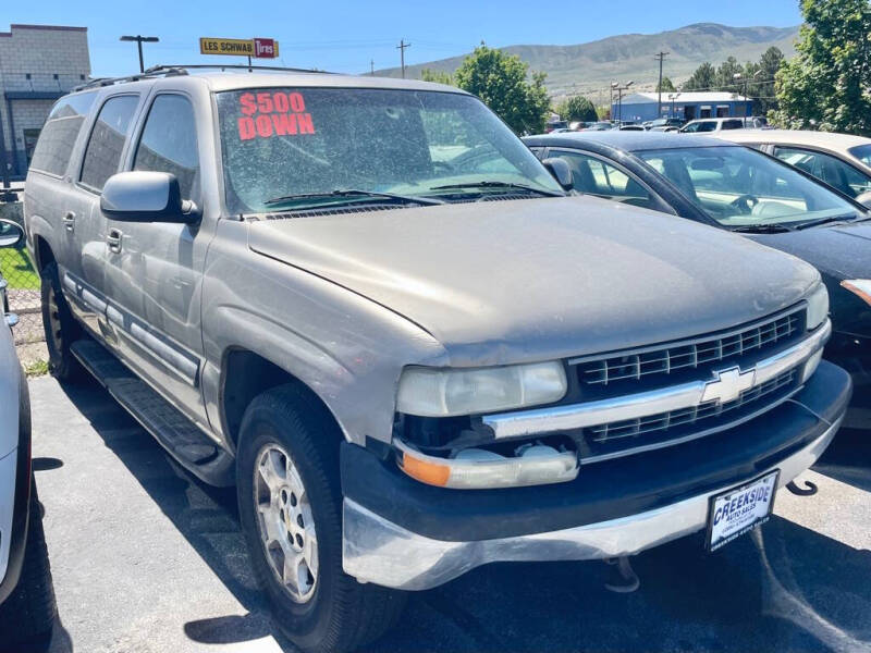 2001 Chevrolet Suburban 4WD 1500 Series's photo