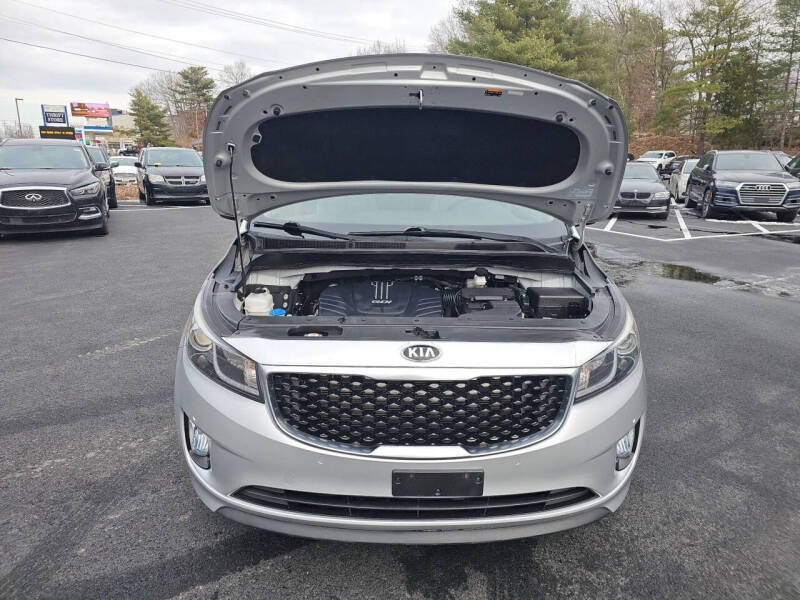 2017 Kia Sedona