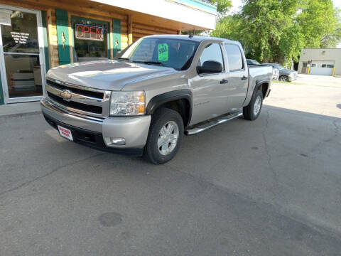 2007 Chevrolet Silverado 1500 for sale at NORTHERN MOTORS INC in Grand Forks ND