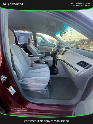 2013 Toyota Sienna