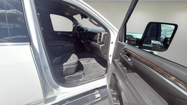 2024 GMC Sierra 3500HD