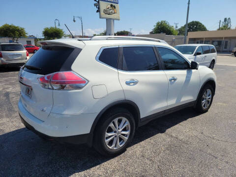2016 Nissan Rogue SV