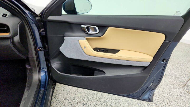2022 Polestar 2 Long Range Dual Motor
