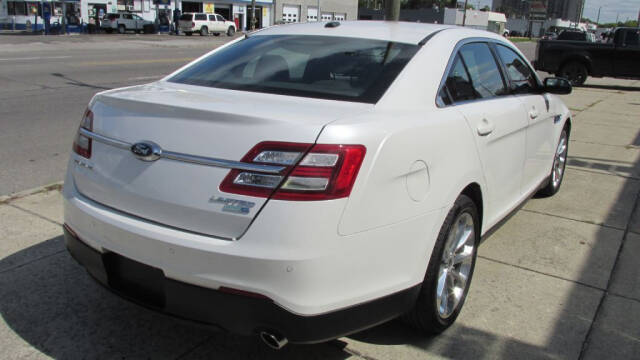 2014 Ford Taurus for sale at United Car Company in Detroit, MI