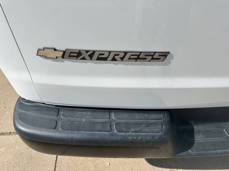 2018 Chevrolet Express 2500