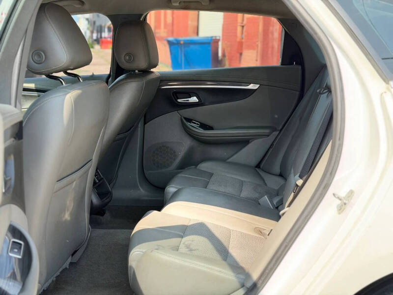 2018 Chevrolet Impala LT