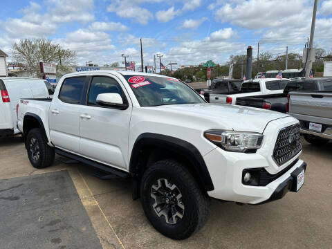 2018 Toyota Tacoma for sale at CarTech Auto Sales in Houston TX