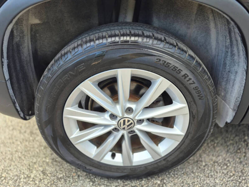 2017 Volkswagen Tiguan