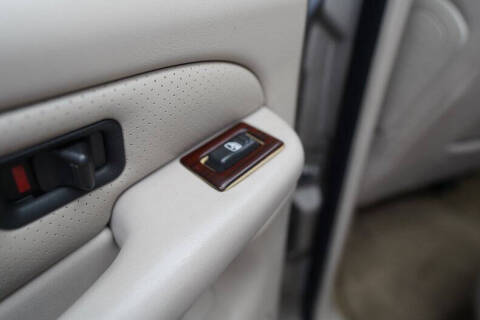 2002 Cadillac Escalade