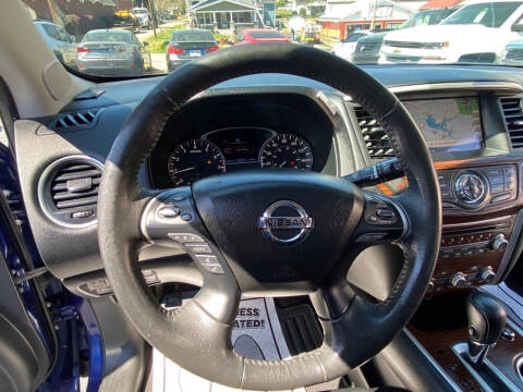 2017 Nissan Pathfinder S