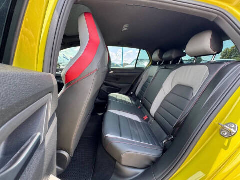 2022 Volkswagen Golf GTI Autobahn