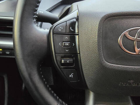 2024 Toyota Prius LE