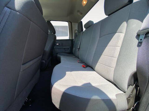 2024 RAM 1500 Classic SLT