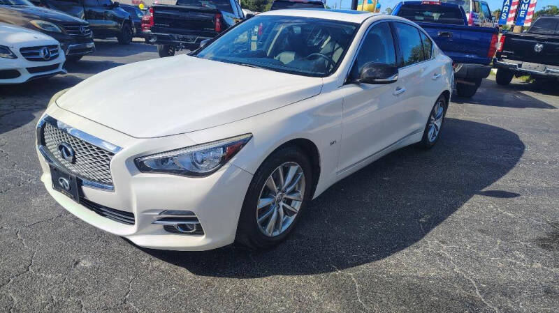 2016 Infiniti Q50
