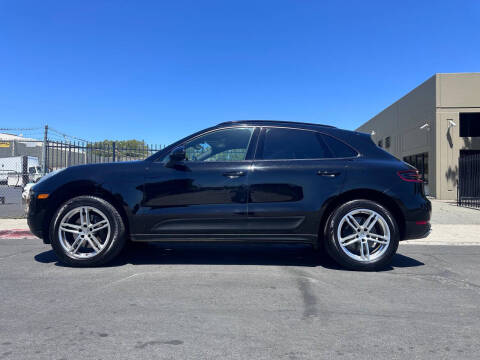 2017 Porsche Macan