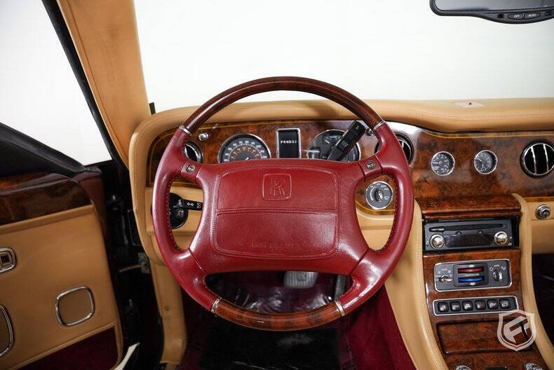2001 Rolls-Royce Corniche