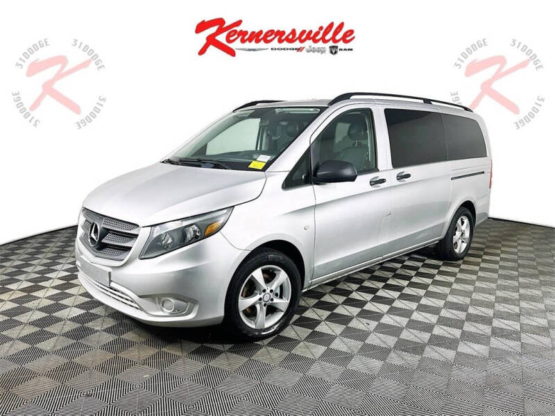 2016 Mercedes-Benz Metris Passenger