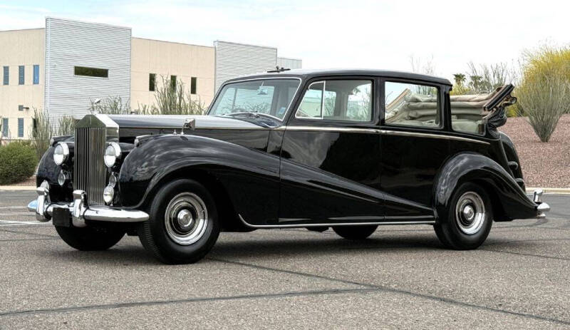1957 Rolls-Royce Silver Wraith