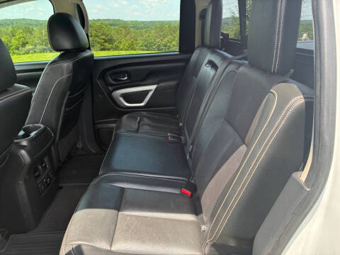 2018 Nissan Titan PRO-4X