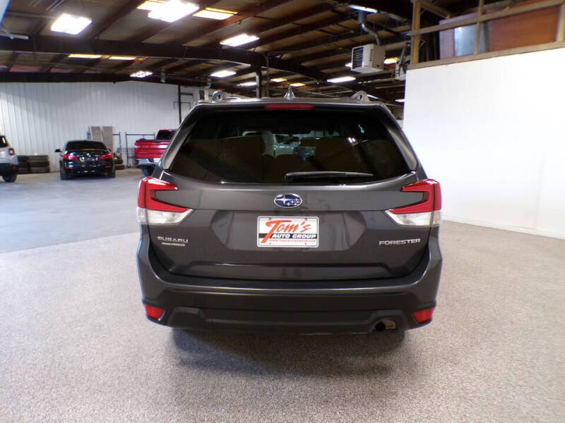 2022 Subaru Forester Premium