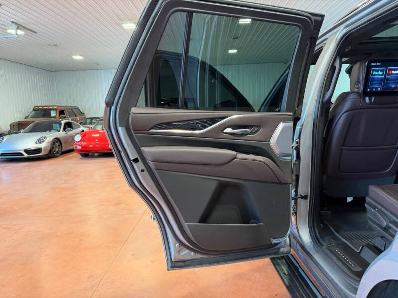 2023 Cadillac Escalade-V