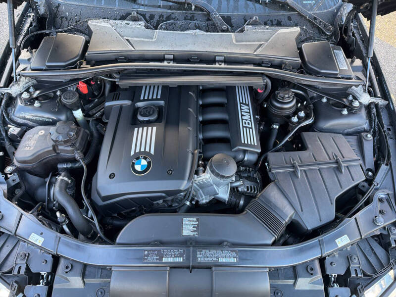 2011 BMW 3 Series 328i