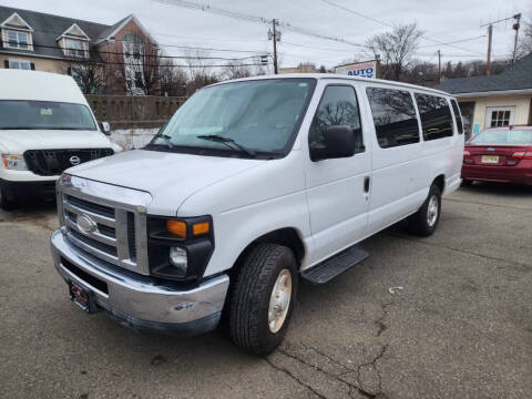 2014 Ford E-Series E-350 SD XLT