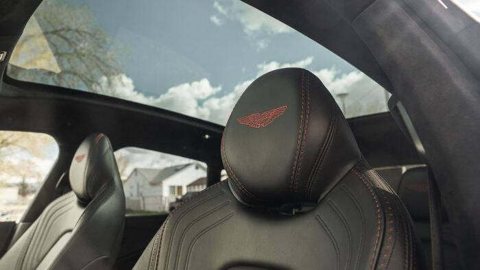 2021 Aston Martin DBX