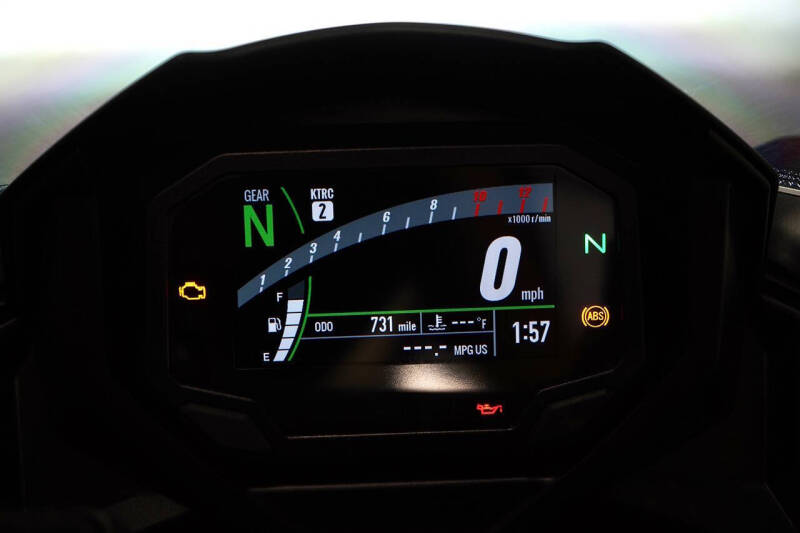 2025 Kawasaki Ninja 650 ABS KRT Edition