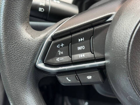 2017 Mazda MAZDA3 Sport