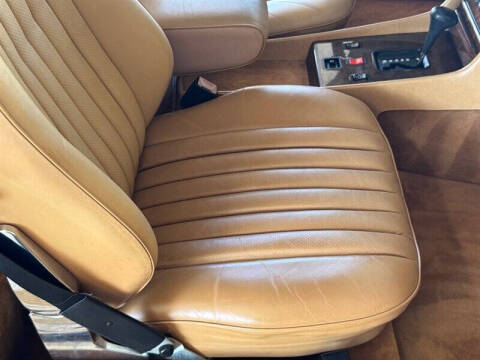 1988 Mercedes-Benz 560-Class 560 SL
