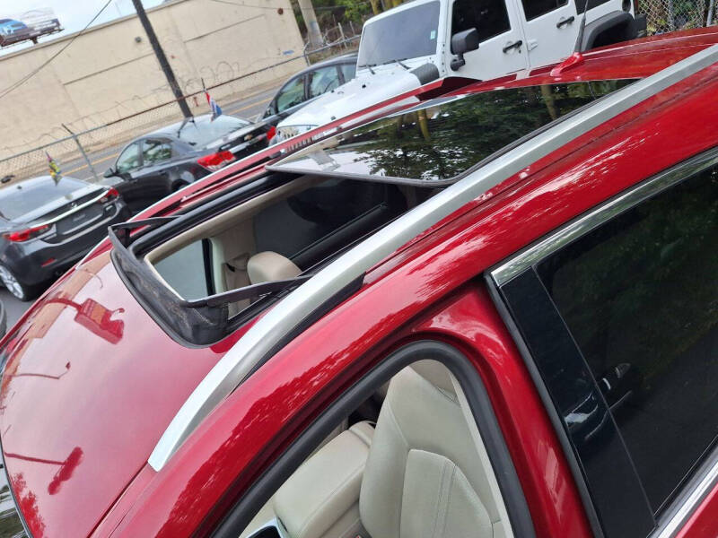 2012 Cadillac SRX Luxury Collection