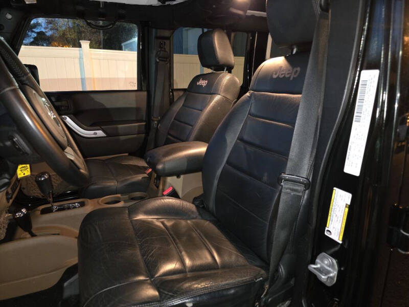 2012 Jeep Wrangler Unlimited Sahara