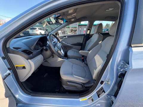 2013 Hyundai Accent GS