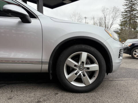 2012 Volkswagen Touareg TDI Lux