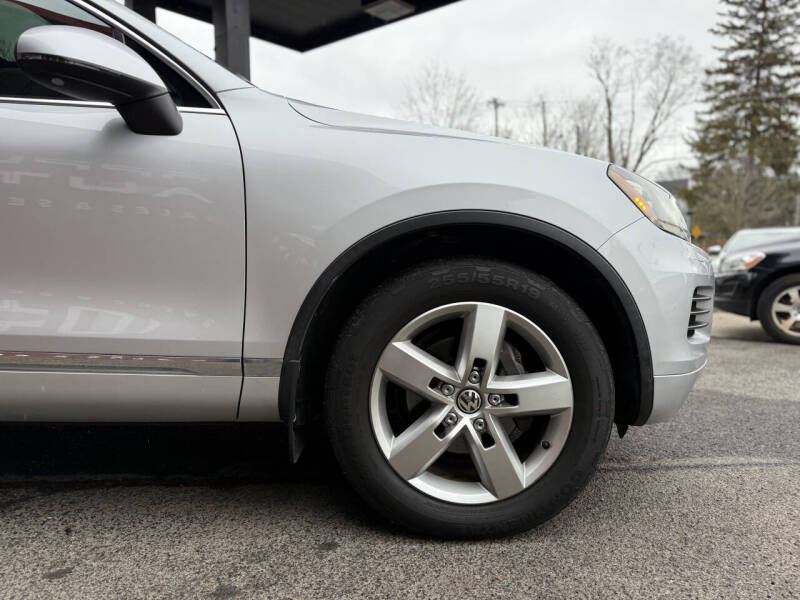 2012 Volkswagen Touareg TDI Lux