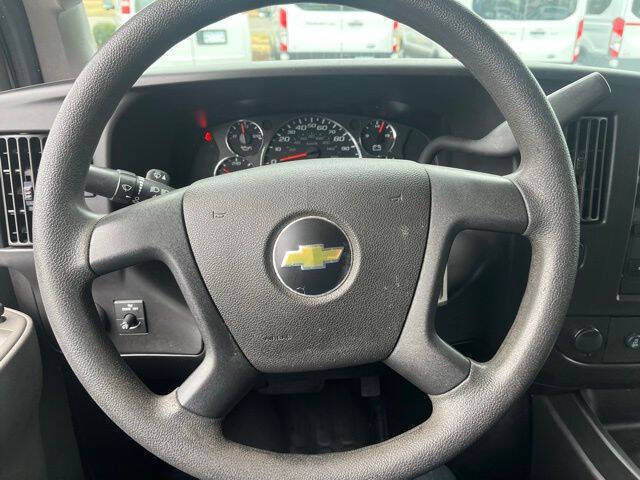 2021 Chevrolet Express 2500