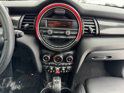 2015 MINI Hardtop 2 Door Cooper S