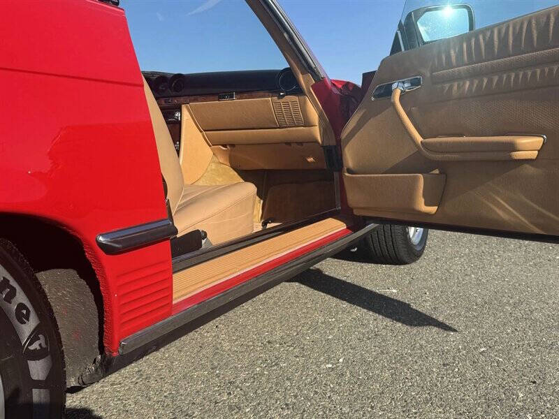 1984 Mercedes-Benz 380-Class 380 SL