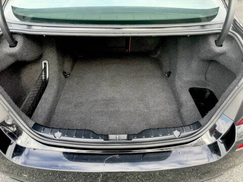 2012 BMW 5 Series 550i xDrive