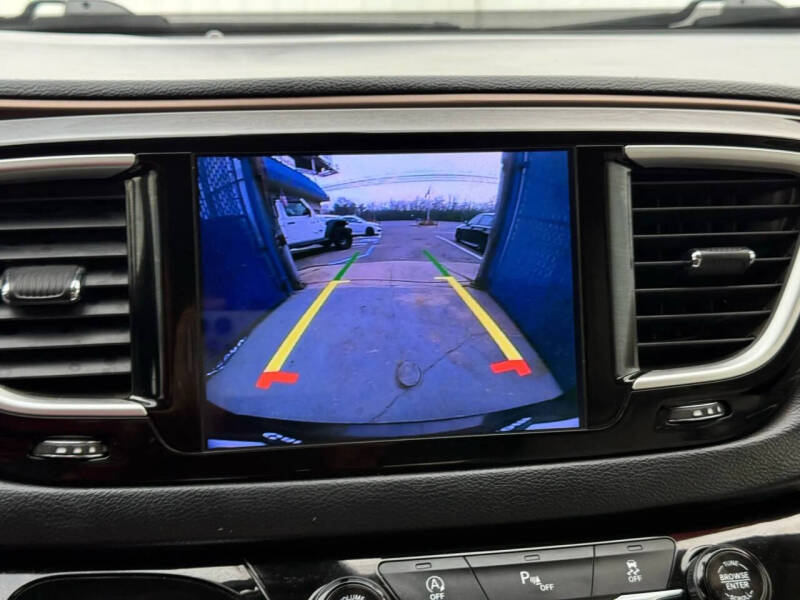 2017 Chrysler Pacifica