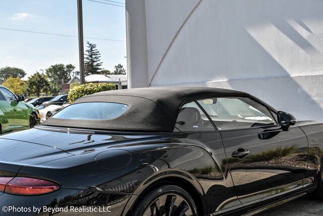 2025 Bentley Continental GTC Black Edition