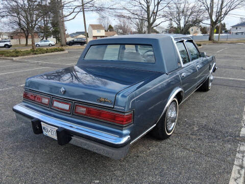 1985 Chrysler Fifth Avenue