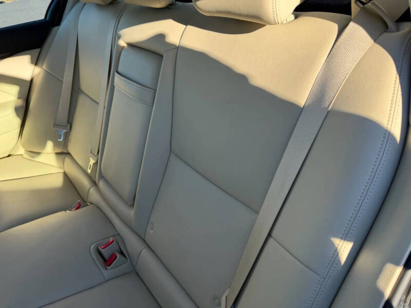 2014 Infiniti Q50 Premium